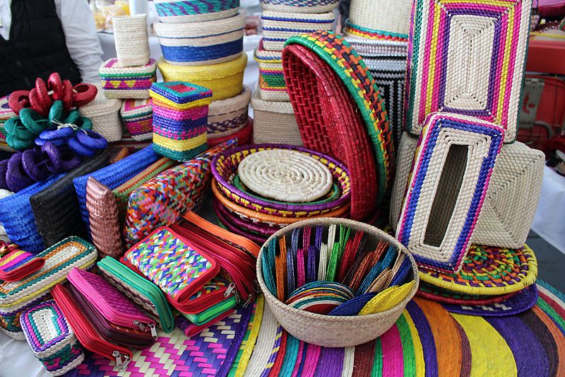 Colorful baskets and purses made from agave fiber