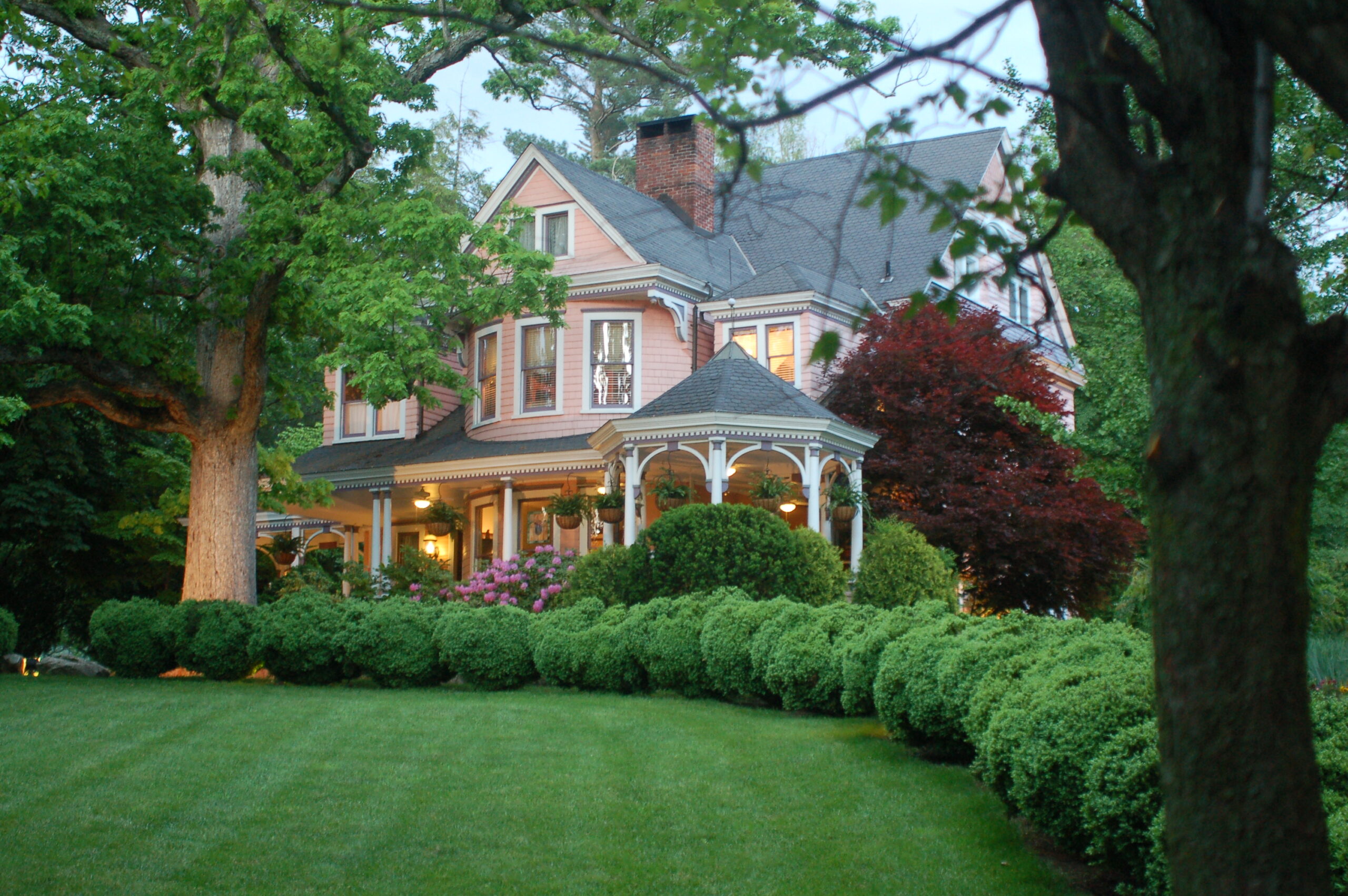 Beaufort House Inn Asheville NC.jpg