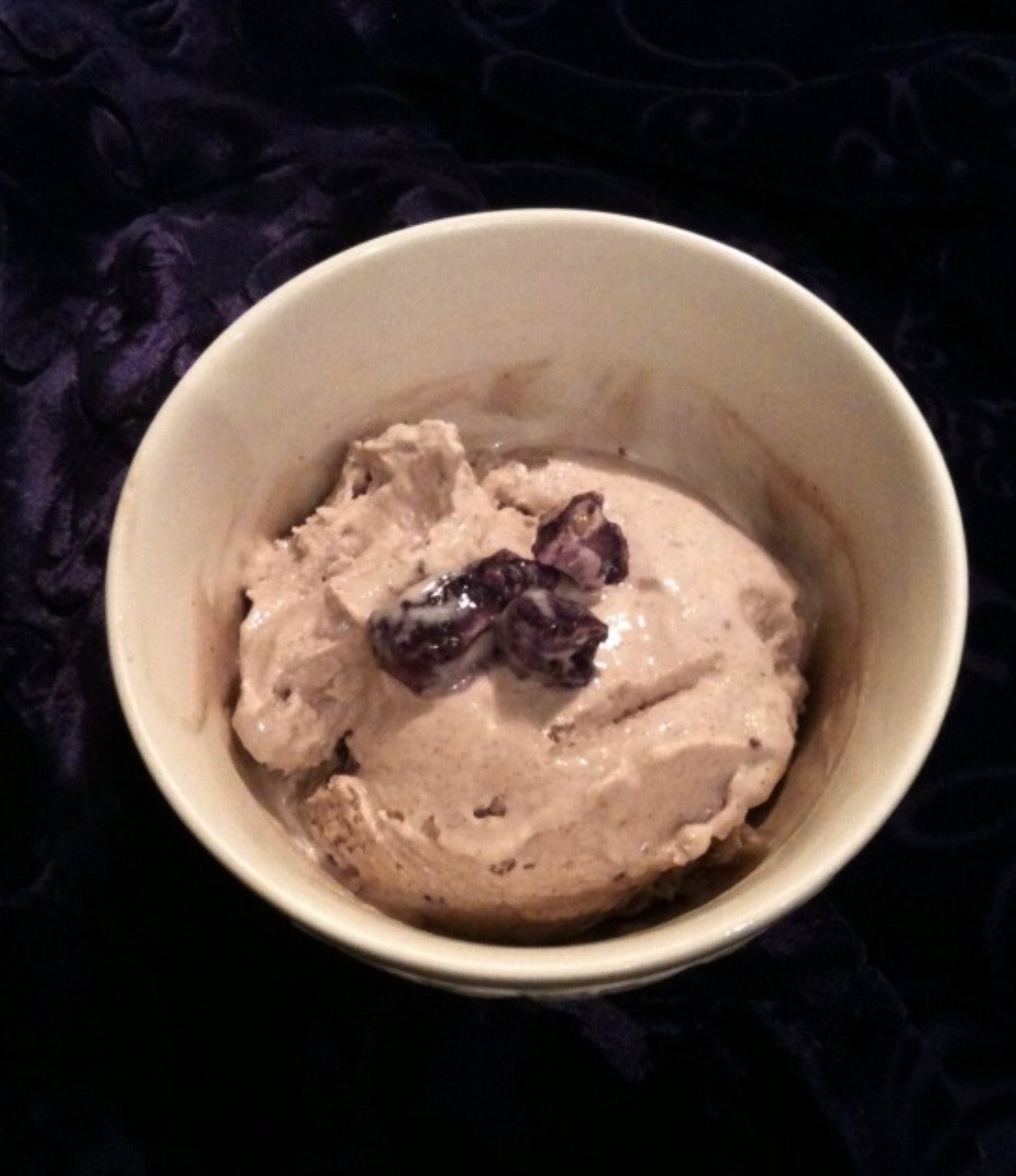 VIOLET ICE CREAM