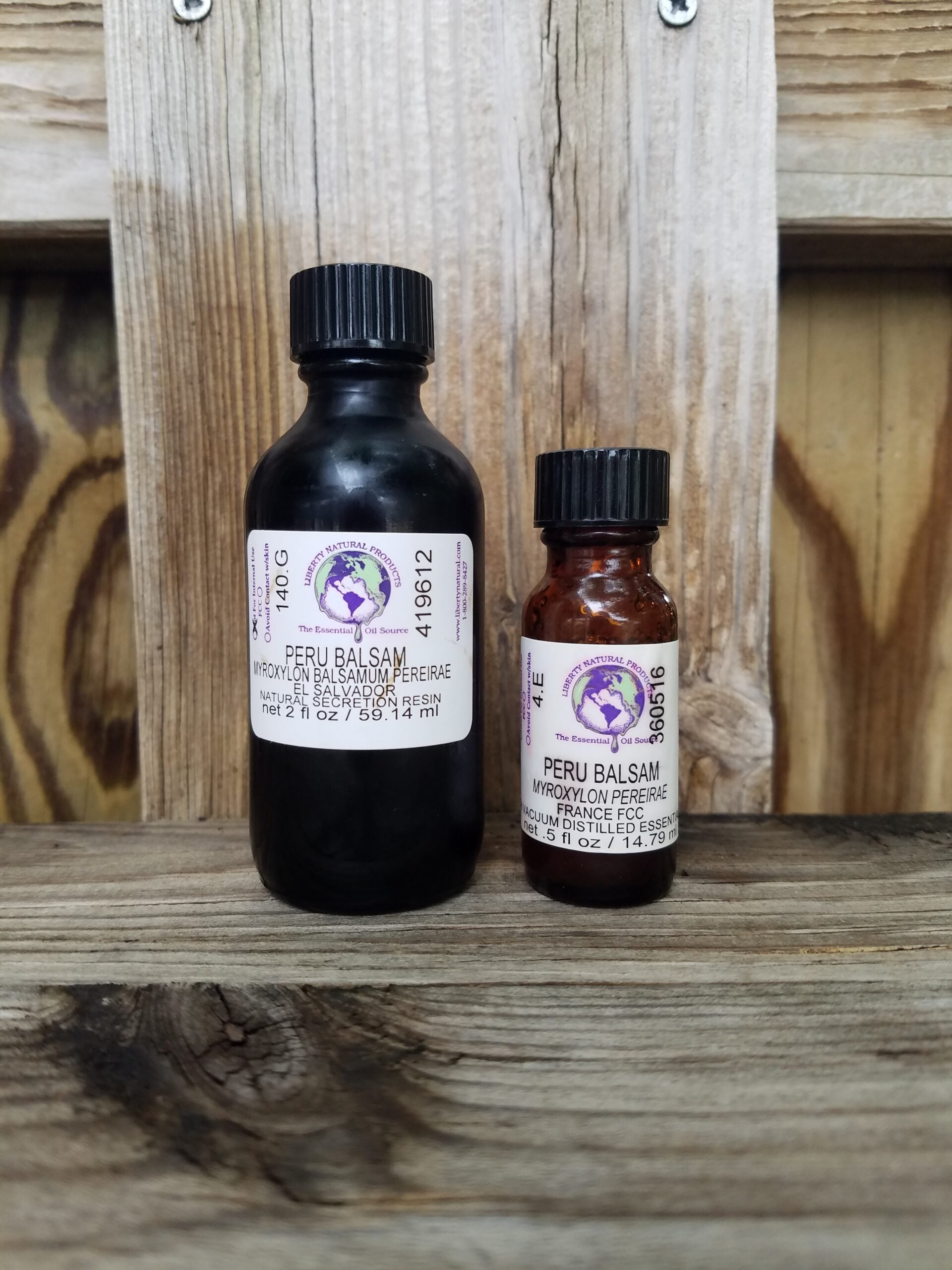 Peru balsam resin and oil