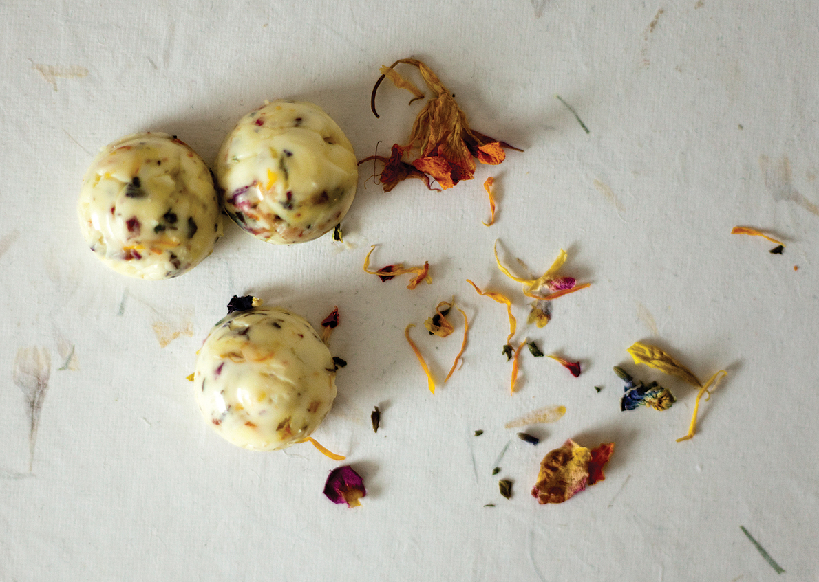 st-lynns-press-eyr-floral-butter